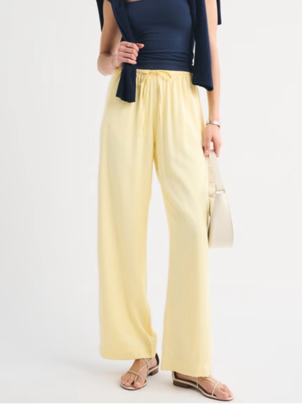 abercrombie & fitch gemma satin pull-on pants pastel butter yellow wide leg sz L